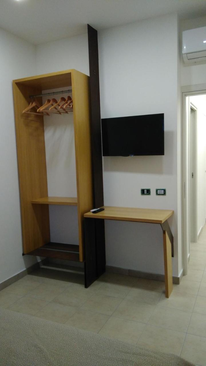 Via Ziino 70 Appartement Oliveri Buitenkant foto