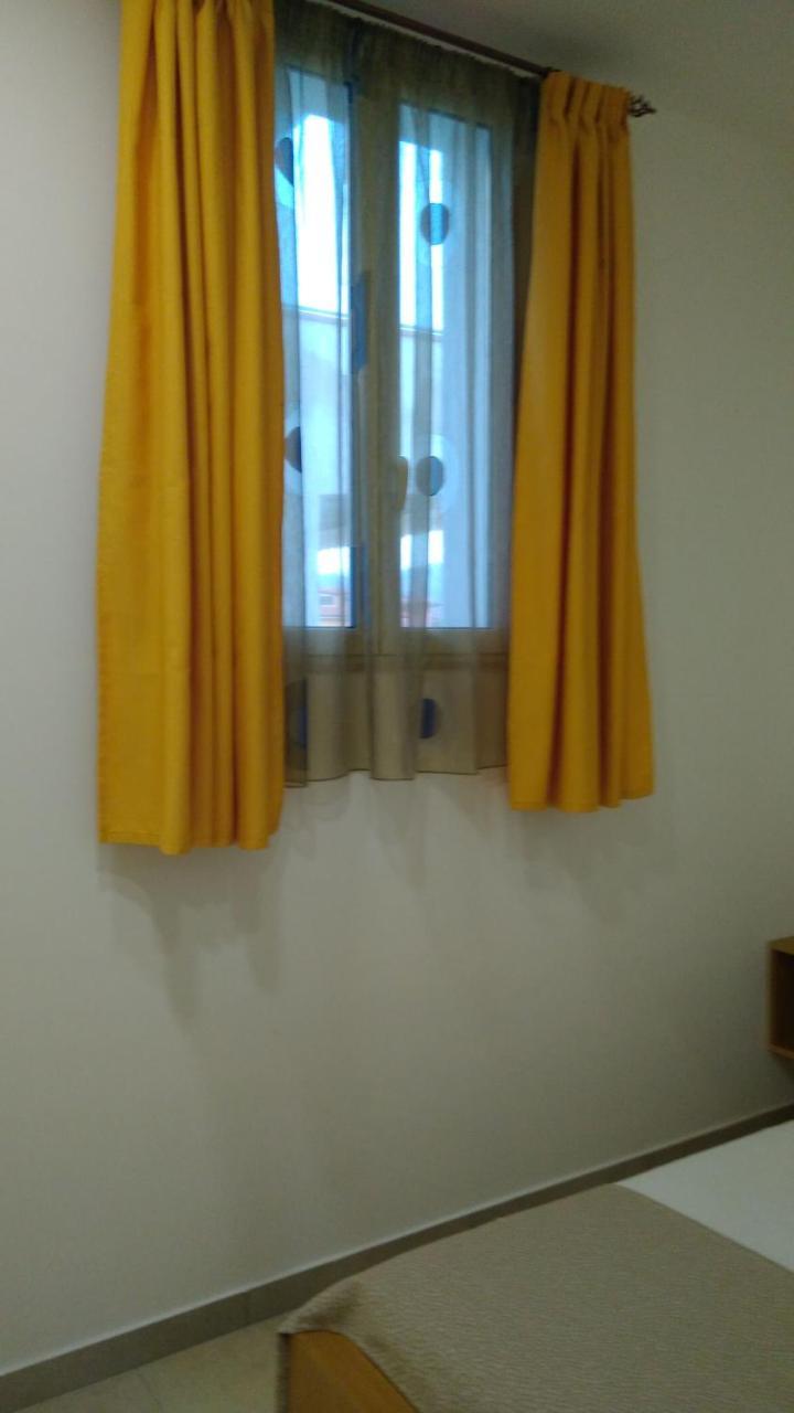 Via Ziino 70 Appartement Oliveri Buitenkant foto