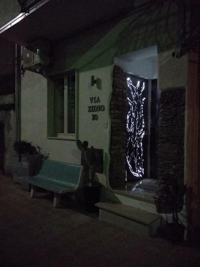 Via Ziino 70 Appartement Oliveri Buitenkant foto