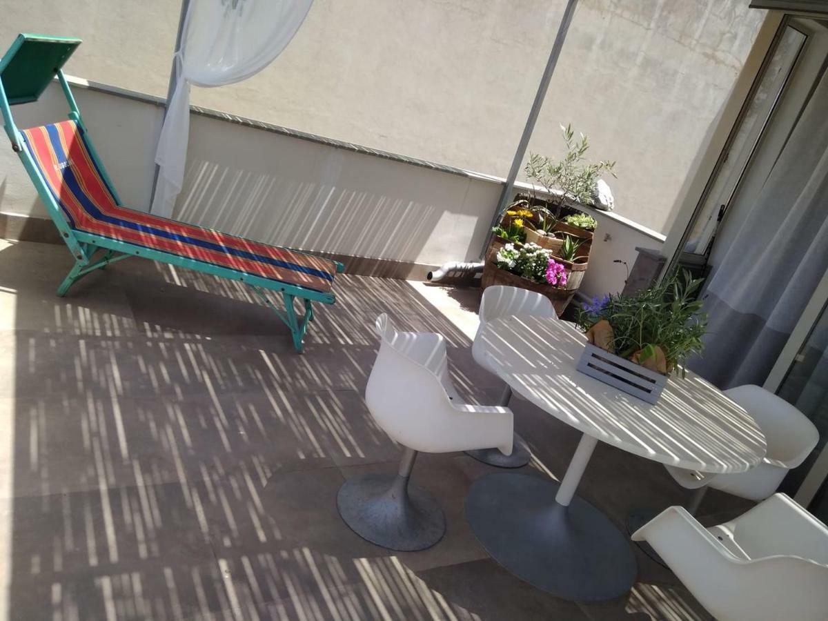 Via Ziino 70 Appartement Oliveri Buitenkant foto