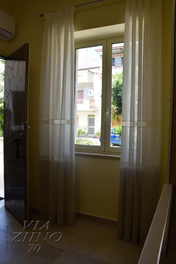 Via Ziino 70 Appartement Oliveri Buitenkant foto